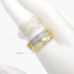 Anillo Bicolor Zirconias Piedra Blanca Eslabones Chapa de Oro 1139 - Modelo 1