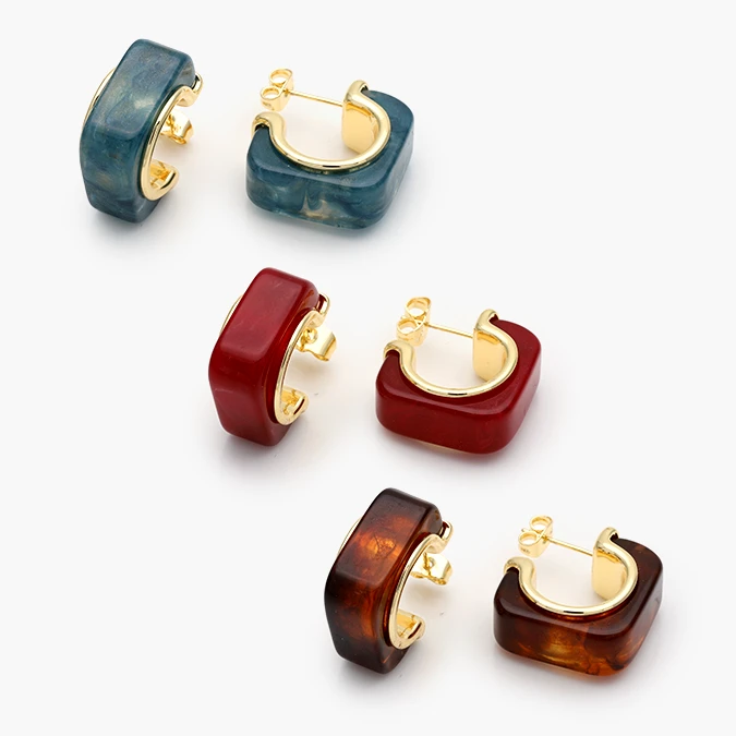 CA10676 Aretes Acrílico Chapa de Oro 676 - Imagen 1